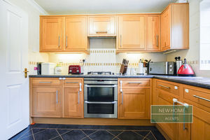 Photo 19- click for photo gallery